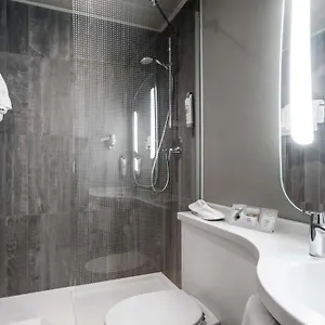 *** Hotel Ibis Centro Italy